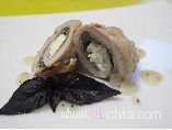 Rolls with feta and spinach