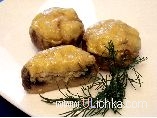 Mushrooms with cheese and sesame seeds